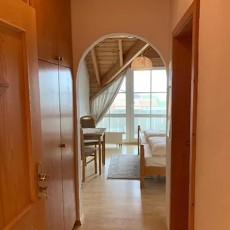 Homestay Landhaus Schneeberg *